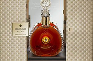Louis D'Or Napoleon & Rémy Martin セット Rémy Martin launches the Louis XIII 'Time Collection'