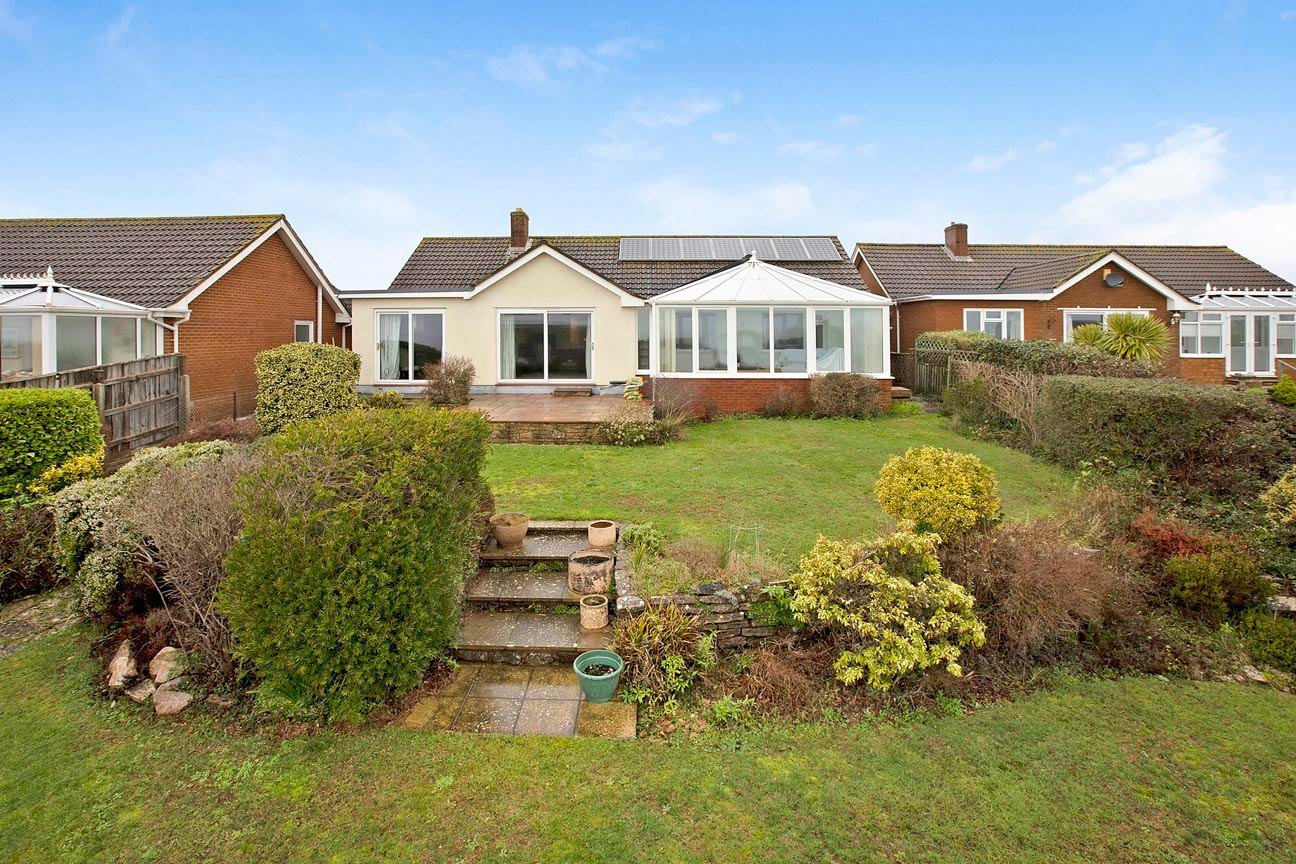 3 bedroom Bungalow for sale in Foxholes Hill EX8 2DQ Pennys Estate Agents