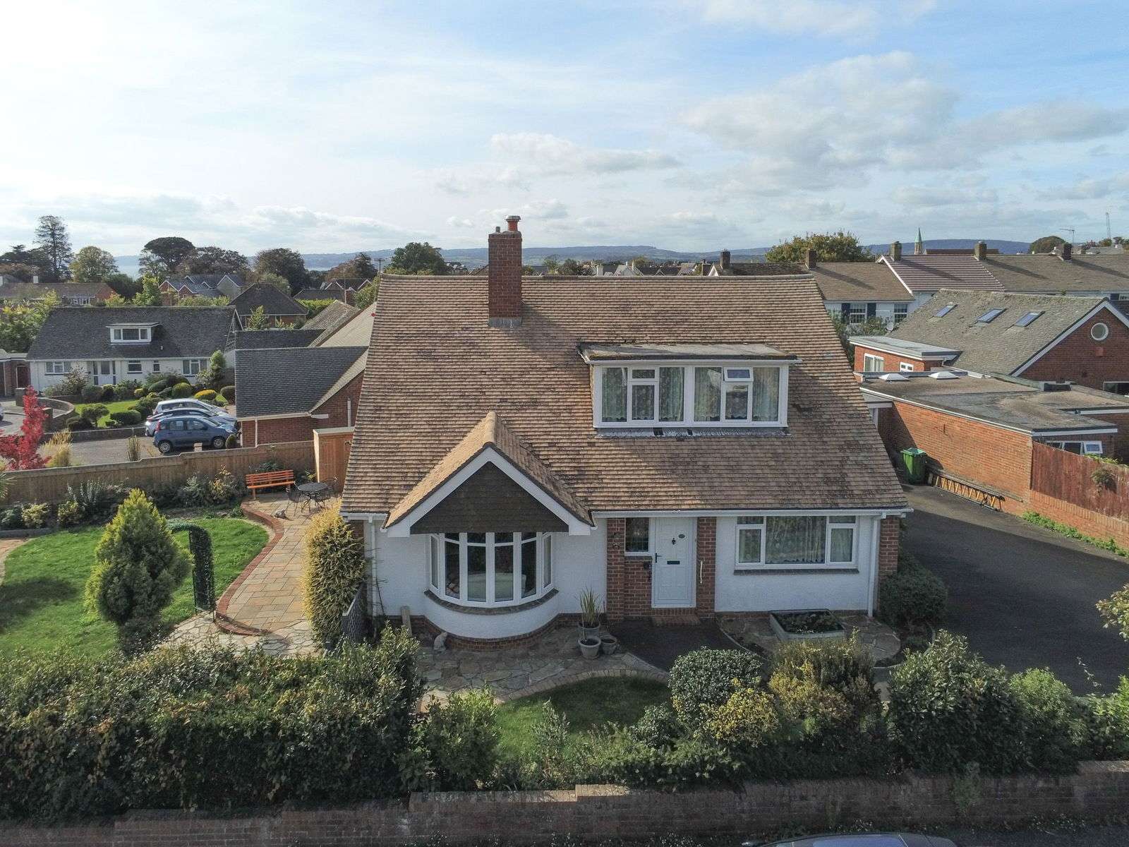 3 bedroom Detached for sale in Oldfields EX8 2EG