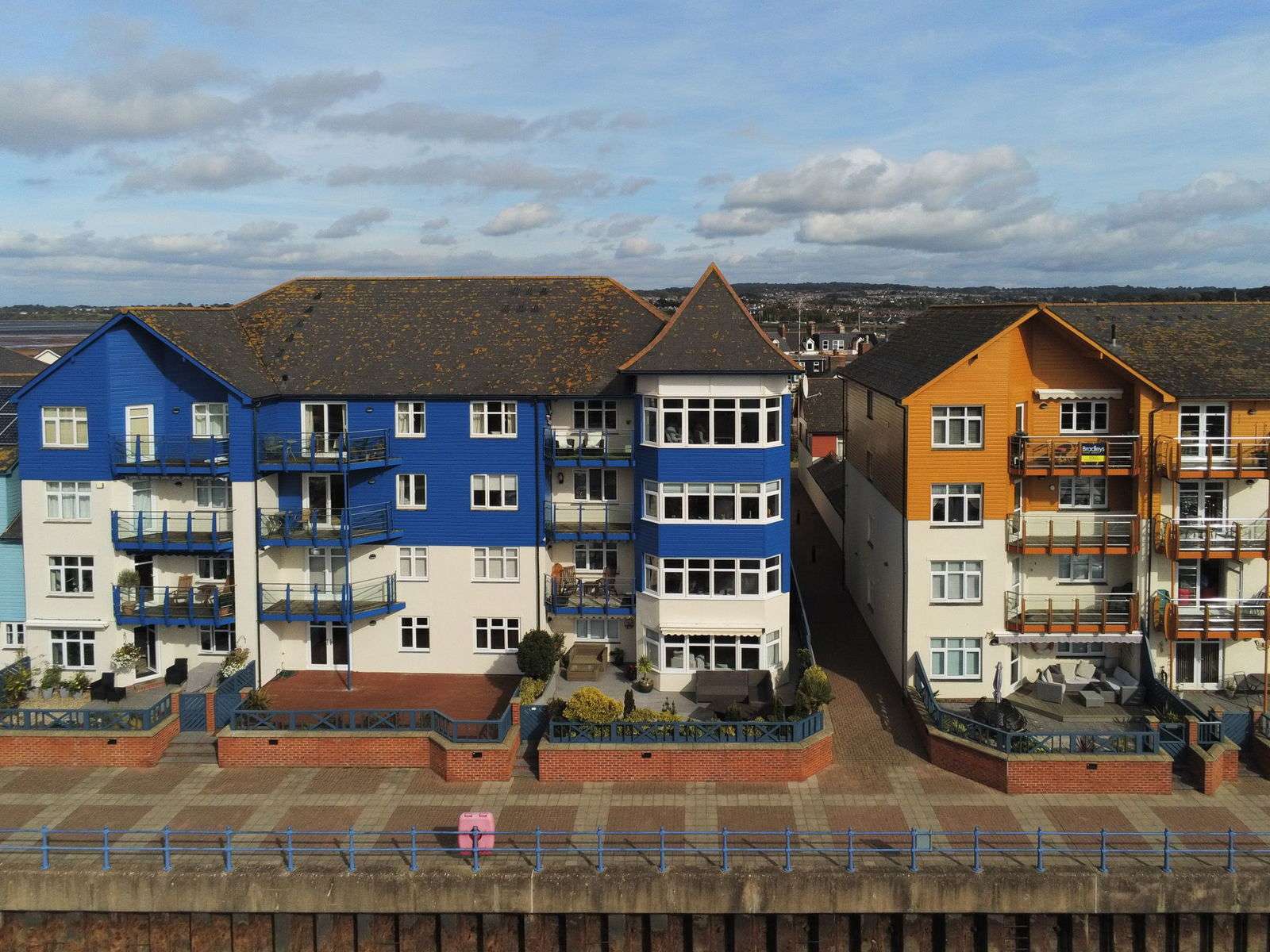 3 bedroom Penthouse for sale in Shelly Road EX8 1XU