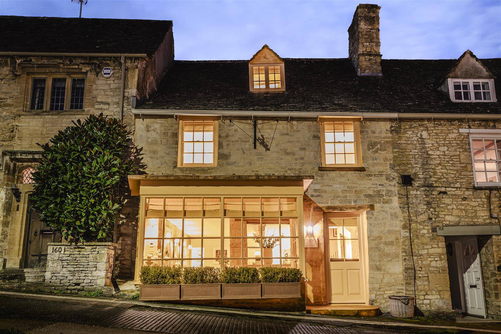 3 bedroom House – Townhouse for sale in The Hill£1,825,000