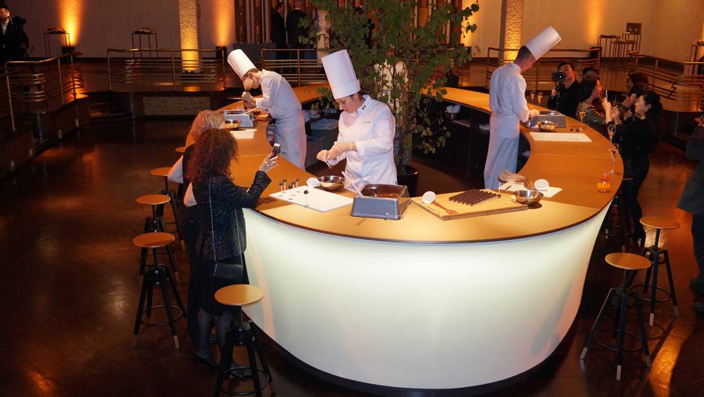 Godiva-Brussels-90-chefs-at-work – TRBusiness Godiva-Brussels-90-chefs-at-work – TRBusiness