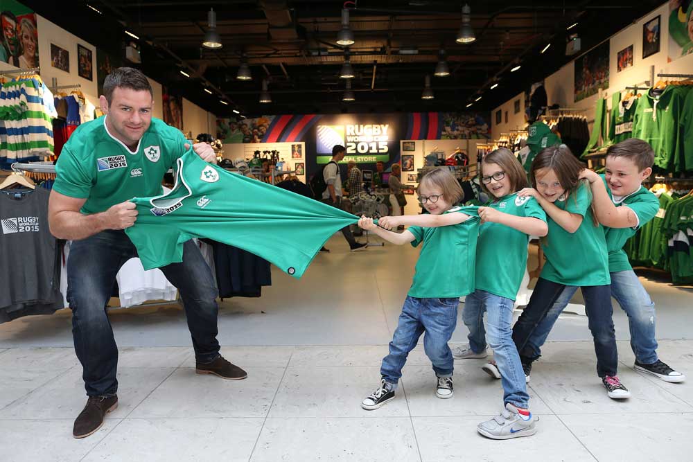 Rugby star McFadden opens Dublin RWC store